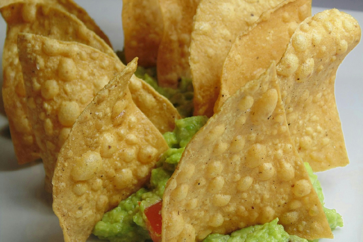 Nachos e tortillas: quali scegliere per un aperitivo gustoso senza sprechi in cucina